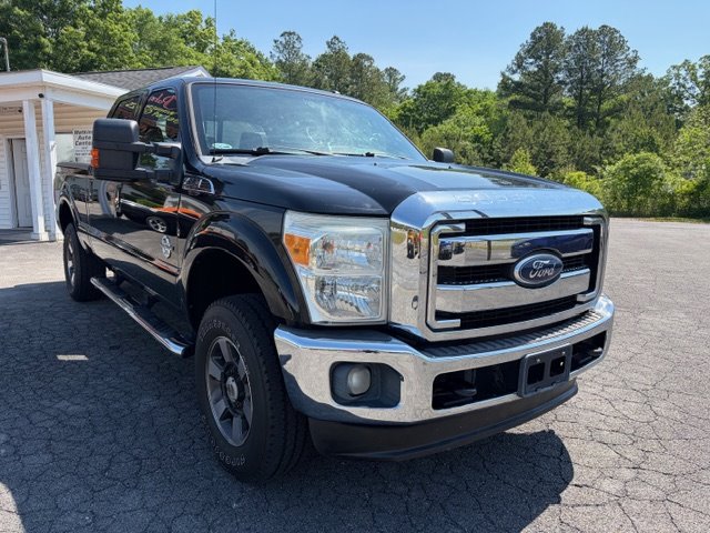 2012 Ford F-250 Lariat 4x4 Crew Cab 172 in's photo